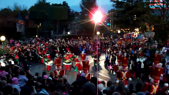 Paris Parade de Noël Disneyland Resort Paris 2008 - Christmas Parade Resort