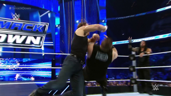 SmackDown - Roman Reigns & Dean Ambrose vs. Sheamus & Kevin Owens