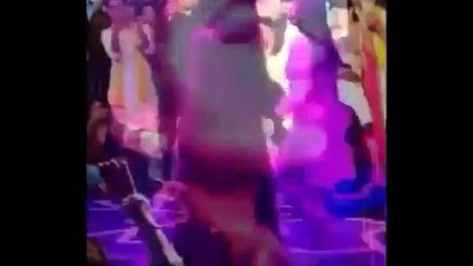 Sanam Jung Dancing With Her Husband on wedding  Exclusive Video