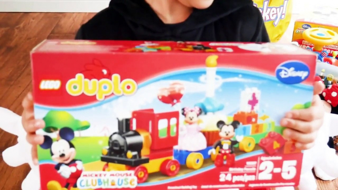 GIANT EGG SURPRISE OPENING Mickey Mouse Clubhouse Minnie Toys Disney Junior Videos Super Giant Egg