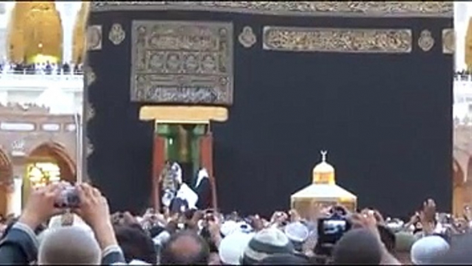 Kaaba doors open and rare inside view