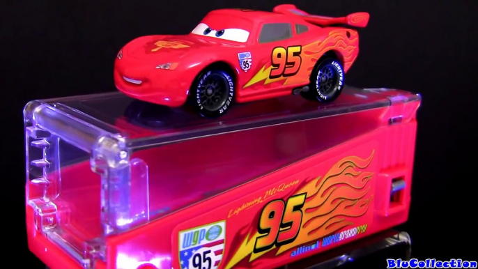 Cars 2 Tomica Shooter Box Launcher Lightning McQueen Takara Tomy toys Disney Pixar Toys Collection