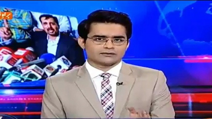 Shahzeb Khanzada plays and old clip of Mustafa Kamal where students asking him tough questions