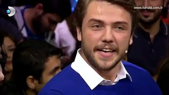 Beyaz Show - Güneşin Kızları dizisi oyuncusu Tolga Sarıtaş a takılan lakaplar!