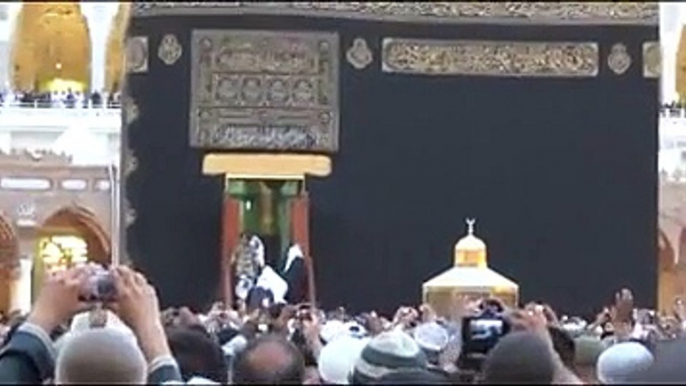 Kaaba doors open and rare inside view- SUBHAN ALLAH