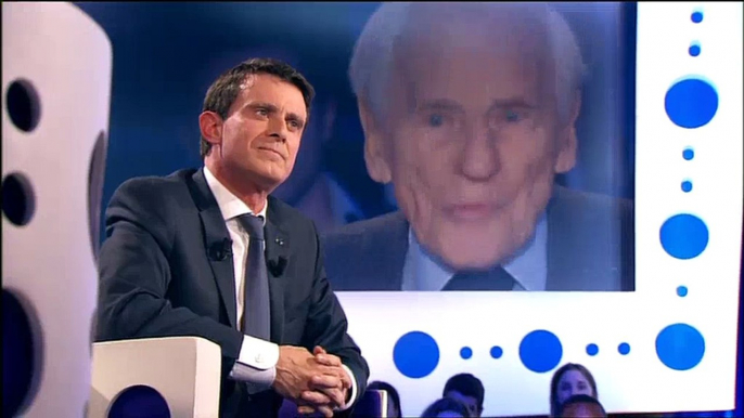 Jean d'Ormesson à Manuel Valls : "Je ne veux pas vous insulter, mais vous vous êtes droitisé" - Regardez