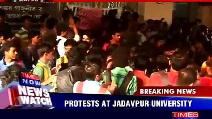 Jadavpur University Students Protest For Union Polls