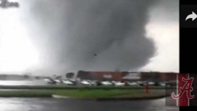 Extreme Weather Compilation - Tornado, Hurricane, Sandstorm, Hailstorm Videos   => Must watch