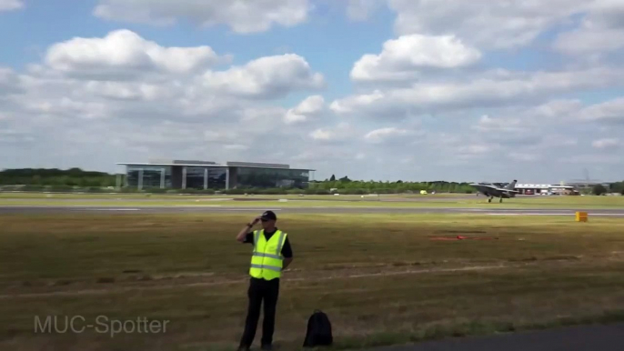 Alenia Aermacchi M-346 flying display at Farnborough Airshow 2014