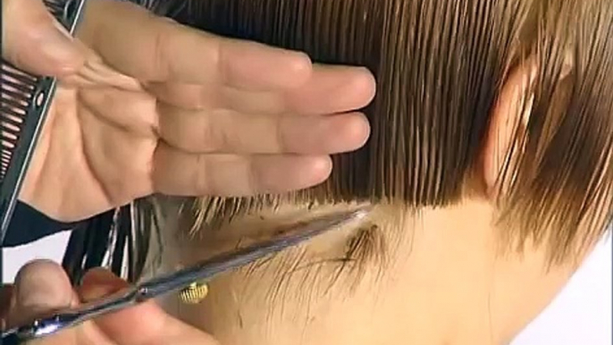 Vidal Sassoon haircut techniques for women