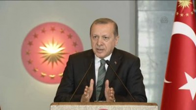 Erdoğan: "Unutmayınız, Korkaklar Hiçbir Zaman Zafer Anıtı Dikemezler"