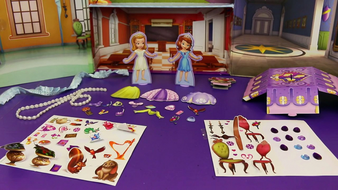 Sofia the First Royal Prep Academy Set with Young Disney Princesses Sofia & Sister Amber D