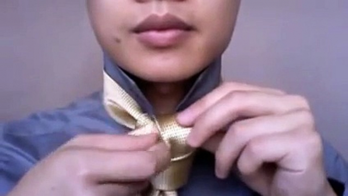 How to tie the Trinity Knot Step by step instructions