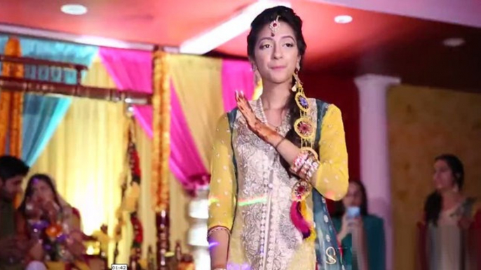 Bride _ Groom Romantic Dance On Mehndi Night    HOT Wedding Dance   HD