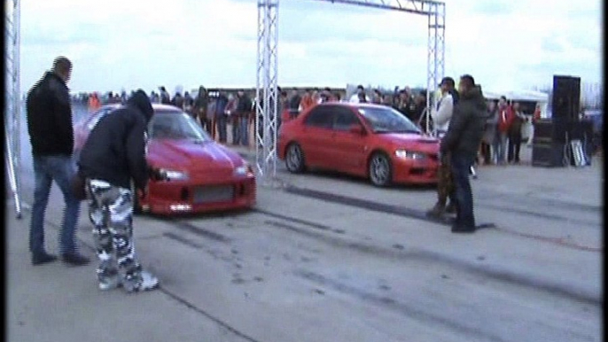 Honda Civic Red Rocket Turbo Vs. Mitsubishi Lancer Evo VIII Drag Race