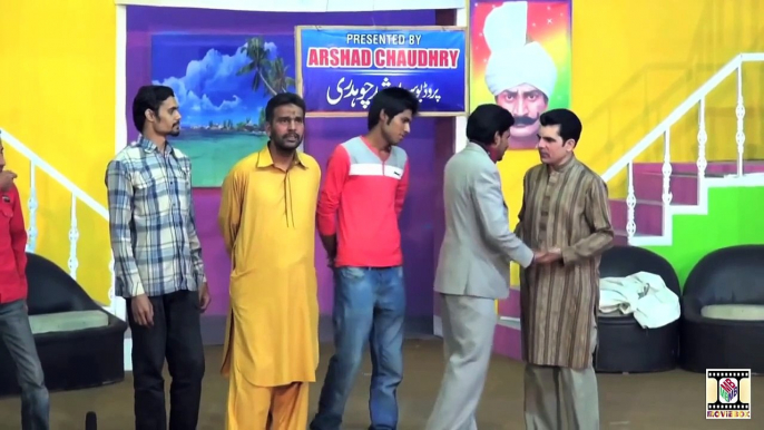 NAACH (FULL DRAMA) - BRAND NEW 2014 PAKISTANI PUNJABI COMEDY STAGE SHOW -PakTvFunMaza