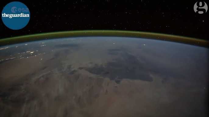 Orage filmé depuis l'espace dans la station ISS - Time Lapse magique