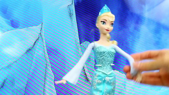 ICE POWERS ELSA Frozen Disney Princess Doll Attacks Villains Hans, Barbie & Little Mermaid Ursula