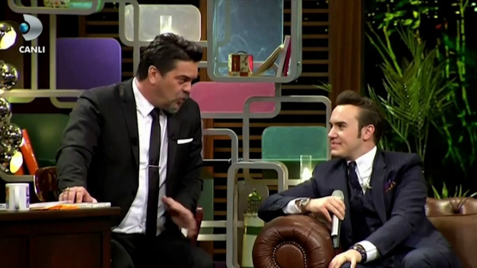 Mustafa Cecelinin Gerçek Yüzü - Beyaz Show 6 Şubat 2015