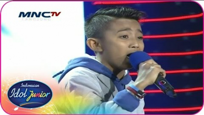 RIAN - DON'T YOU WORRY CHILD (Swedish House Mafia) - Spektakuler Show 8 - Indonesian Idol Junior