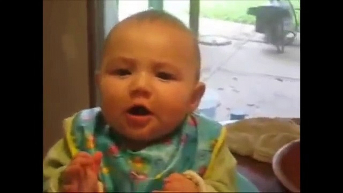 Video Bayi Kembar 3 Terlucu Dan Imut Banget, Gemes Banget Ngakak Abis.