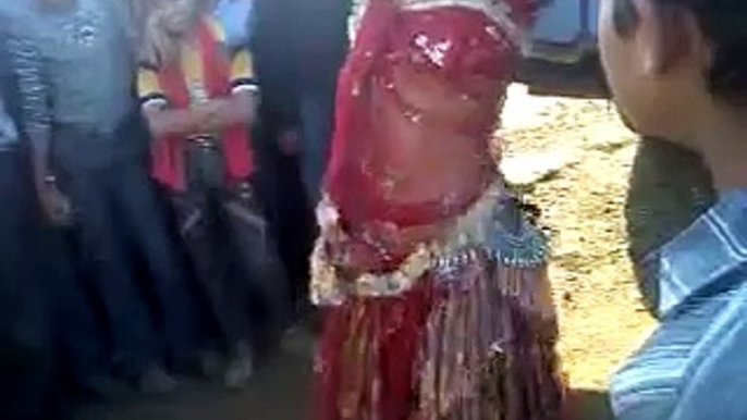 Pakistani Desi Dance in village gril