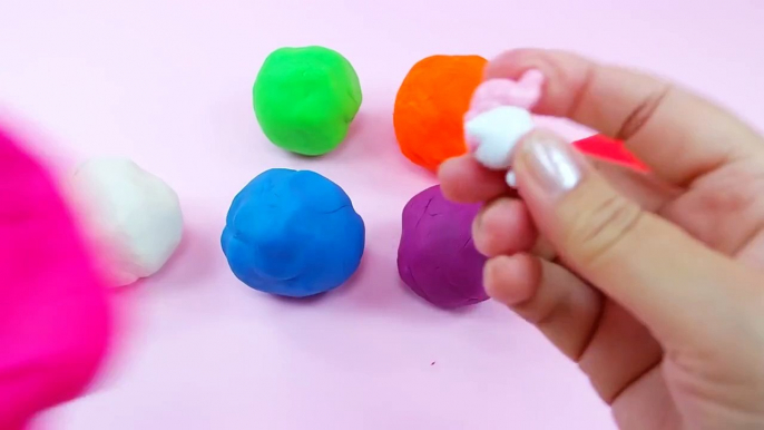 Apprendre les couleurs! Des jouets et des Surprises à lintérieur des Œufs de Play doh! - 2016