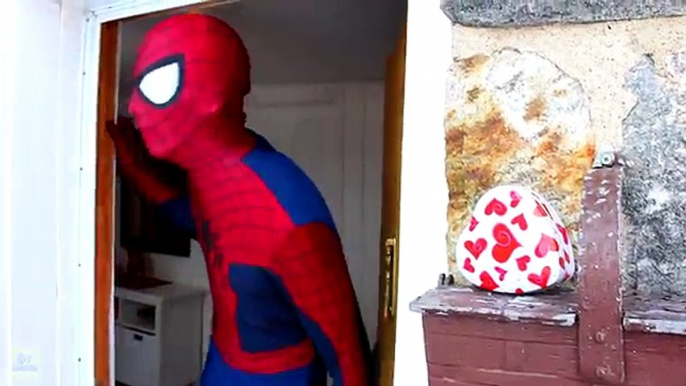 Spiderman, Frozen Elsa & Anna vs Maleficent! Spiderman kidnaps Elsa Superhero Fun in Real Life  )