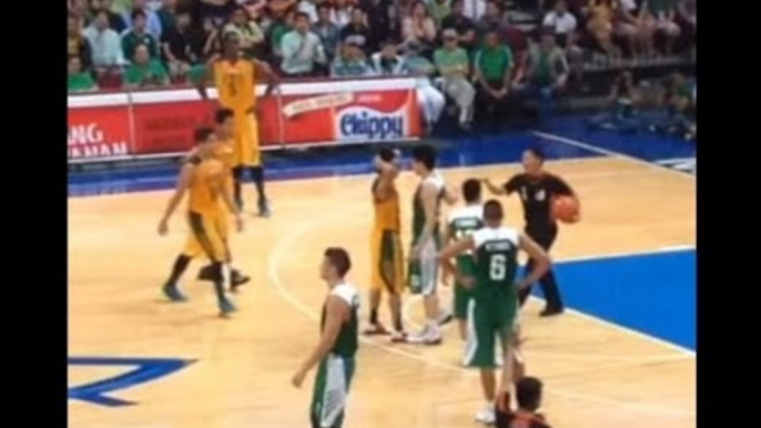 Terrence Romeo wiping Jeron Teng's hand with his spit in UAAP semis