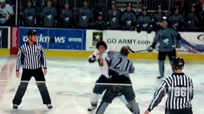 Ryan Reaves vs. Triston Grant 02-28-10