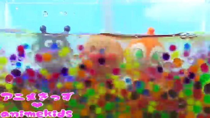 アンパンマン おもちゃ アニメ 水で膨らむビーズ❤ 水遊び animekids アニメきっず animation Anpanman Toy Playing in the water