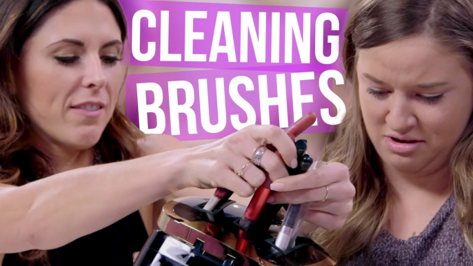 Cleaning Makeup Brushes FAIL (Beauty Break)