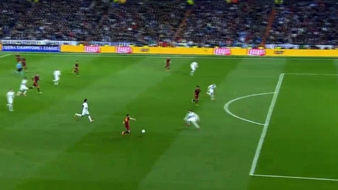 Real Madrid vs AS Roma 0-0 Keylor Navas Amazing Save  UCL 2016 HD