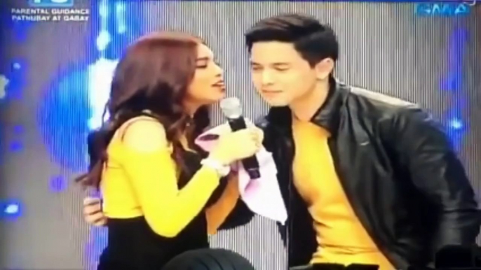 Eat Bulaga Kalyeserye March 5 2016. Alden Kisses maine lips to lips slow mo 2