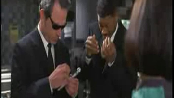 Men in Black in 5 seconds