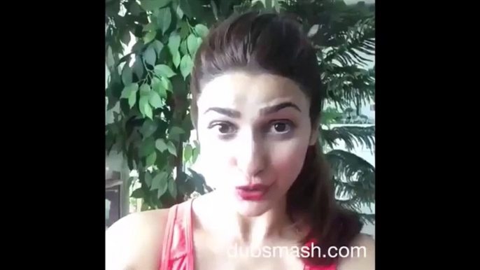 Sonakshi Sinha & Prachi Desai Funny Dubsmash