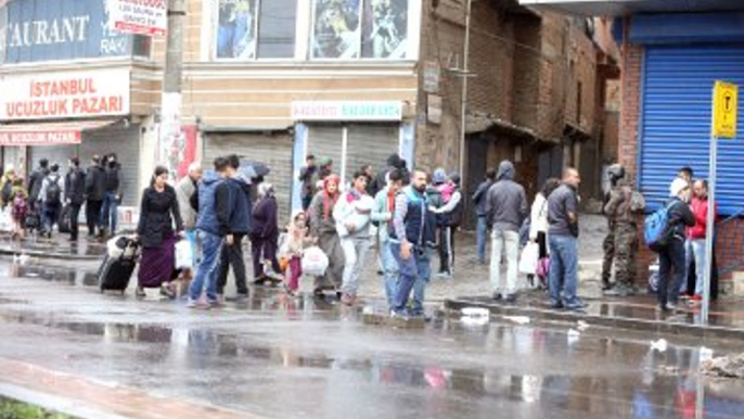 Diyarbakır'ın Bağlar İlçesinde Sokağa Çıkma Yasağı Kaldırıldı