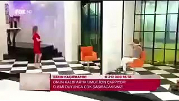 Zuhal Topal'ın Programını Trolleyen Genç