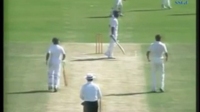 Inswingers, outswingers & more. Mohammad Amirs wickets vs State Bank in his 2nd 4-day Match