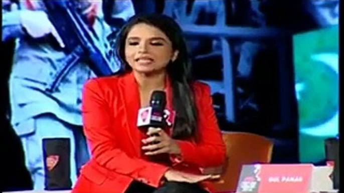 Shabana Azmi gave a Shut Up Call to Indian Anchor for Asking Personal Question to Reham Khan