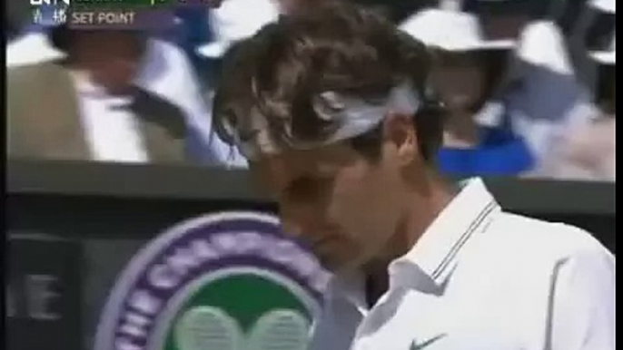 Andy Murray Strong AC Ball vs Roger Federer Wimbledon Mens Final 2012