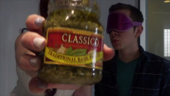 BLINDFOLDED FOOD CHALLENGE! (With Parker_GamesMC)