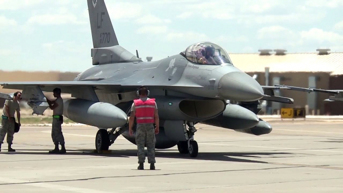 F 16 Fighting Falcons Arriving At Holloman Air Force Base