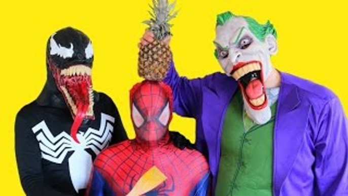 Super Mario vs Spiderman in Real Life - Pizza Delivery - Superheroes Movie!