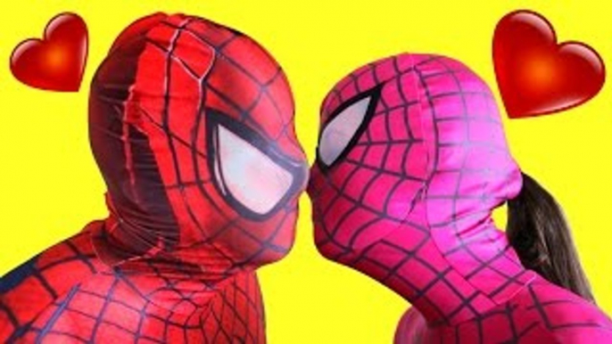 Spiderman vs Amazing Spiderman vs Hulk in Real Life - Playtime Superheroes Toys - Superhero Movie