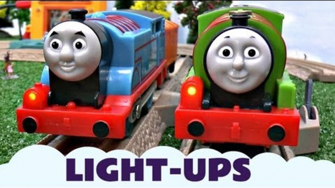 Kids Thomas & Friends Toy Thomas The Tank Engine & Percy Light-Up Trains Toy Train Set