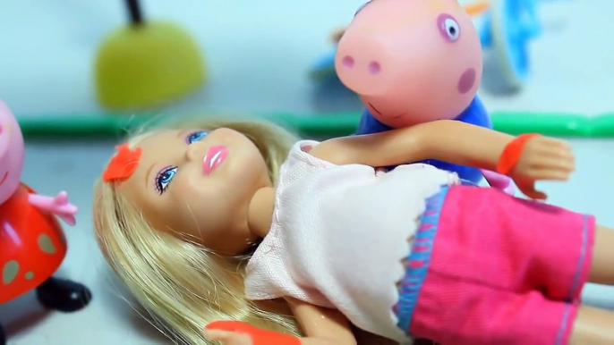 Свинка Пеппа Доктор Барби Мультфильм с игрушками Игры с Куклами Peppa Pig | для детей - HD 2016
