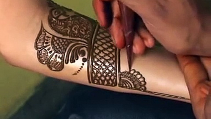 How To Make Henna Mehendi Designs   Bridal Mehendi by Sunil Kumar