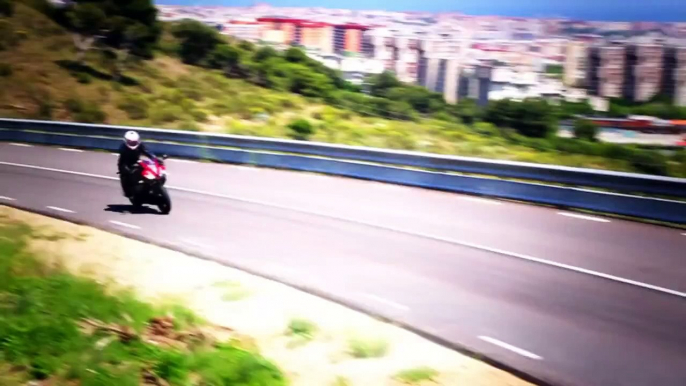 Yamaha YZF R125 first road test video