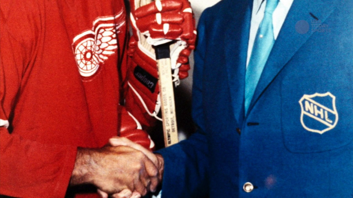 Remembering legendary 'Mr. Hockey' Gordie Howe